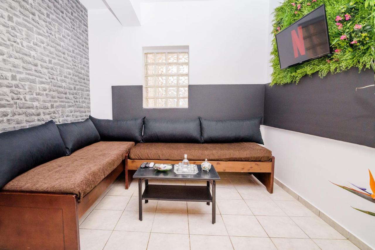 Pearl Seaside Luxury Apartments 2 La Canea Exterior foto